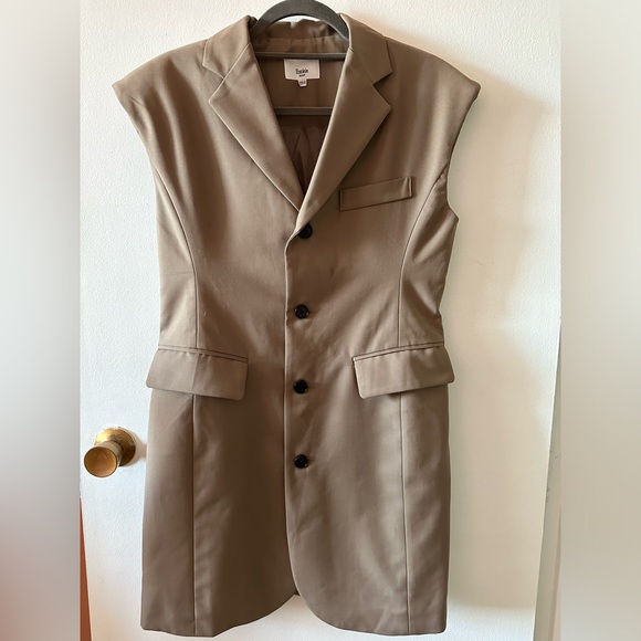 The Frankie shop dress - Picture 4 of 4